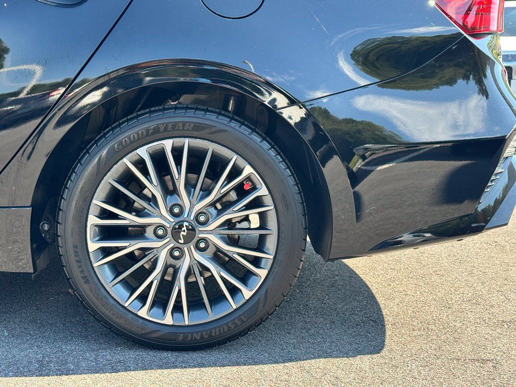 Used 2024 Kia Forte GT-Line w/ GT-Line Premium Package FWD image 34