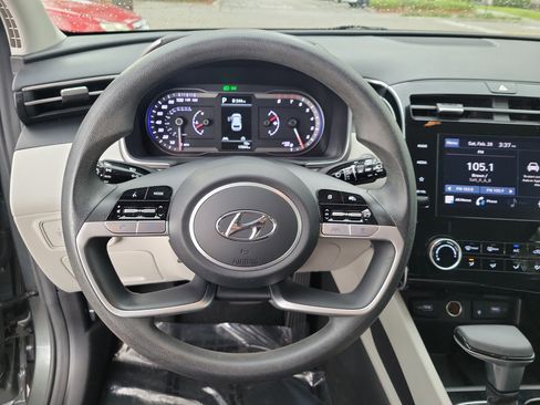 Used 2023 Hyundai Tucson SEL image 16