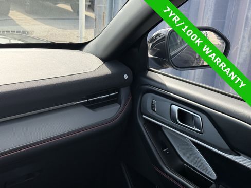 Used 2025 Ford Explorer ST w/ Sun And Sound Package AWD/4WD image 19