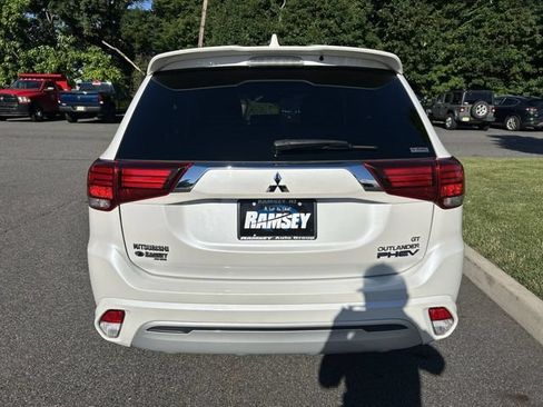 Used 2019 Mitsubishi Outlander SEL AWD/4WD image 26