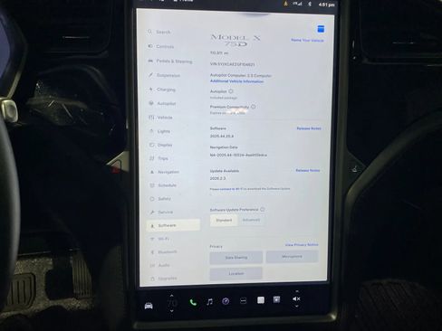 Used 2018 Tesla Model X 75D image 15