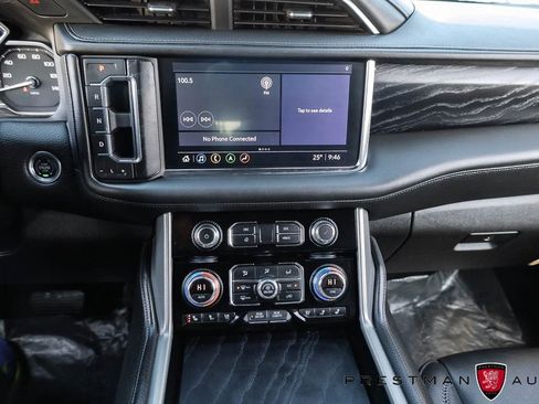 Used 2021 GMC Yukon XL Denali w/ Denali Premium Package image 38