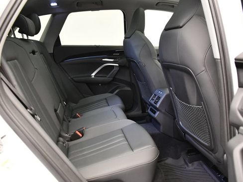 Used 2025 Audi Q5 Premium Plus w/ Premium Plus AWD/4WD image 52