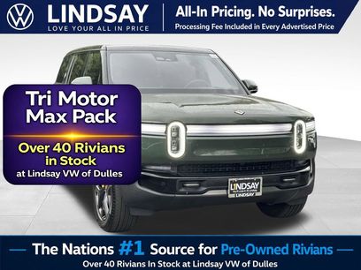 Used 2025 Rivian R1S Premium