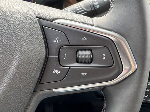 New 2026 Chevrolet Trax LT w/ Driver Confidence Package FWD image 18