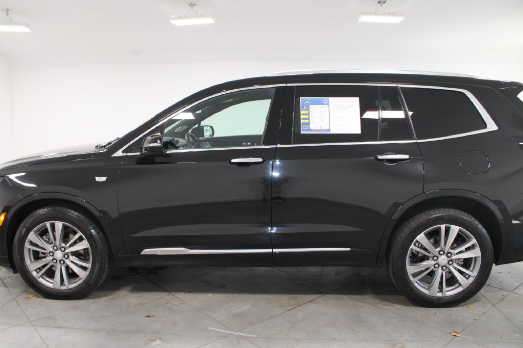 Used 2024 Cadillac XT6 Premium Luxury AWD/4WD image 6