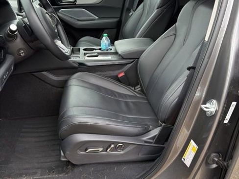 Certified 2025 Acura MDX SH-AWD w/ Technology Package image 5