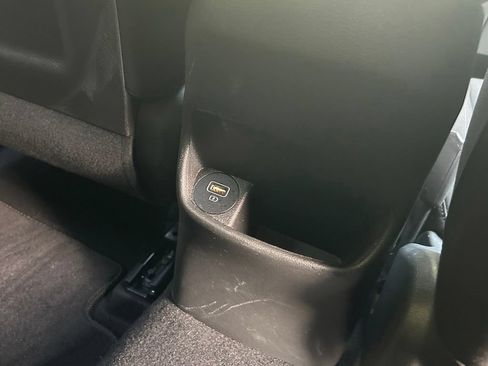 Used 2023 Hyundai Kona SEL AWD/4WD image 31