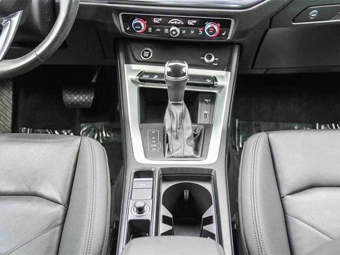 Used 2021 Audi Q3 2.0T Premium w/ Convenience Package image 13