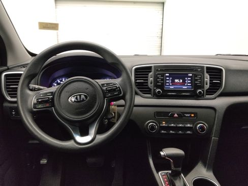 Used 2017 Kia Sportage LX image 22