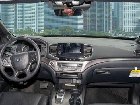 Certified 2023 Honda Passport EX-L image 24