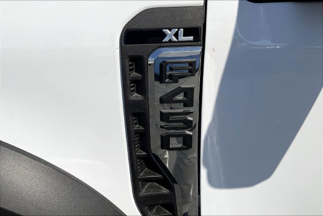Used 2024 Ford F450 XL w/ XL Chrome Package RWD image 12