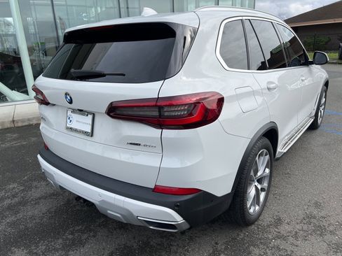 Used 2021 BMW X5 xDrive45e w/ Premium Package AWD/4WD image 2