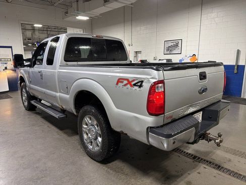 Used 2014 Ford F250 Lariat w/ Chrome Package image 6