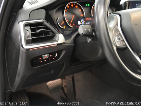 Used 2020 BMW 330i Sedan w/ Convenience Package image 27