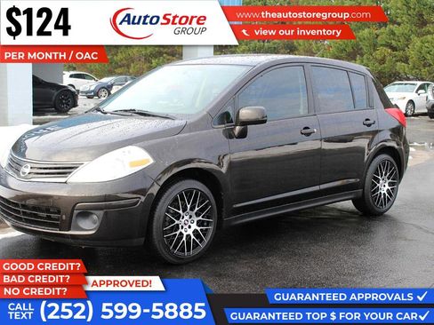 Used 2012 Nissan Versa 1.8 S w/ Special Edition Pkg image 2