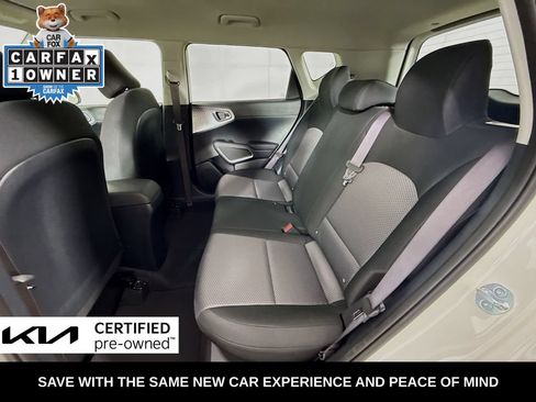 Certified 2025 Kia Soul LX w/ LX Technology Package FWD image 27