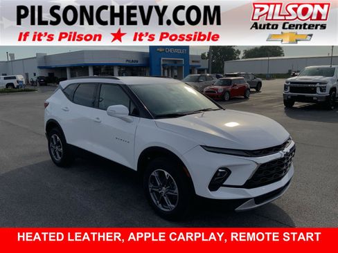 Used 2024 Chevrolet Blazer LT FWD image 1