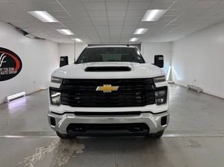 New 2026 Chevrolet Silverado 3500 W/T w/ WT Convenience Package video 2