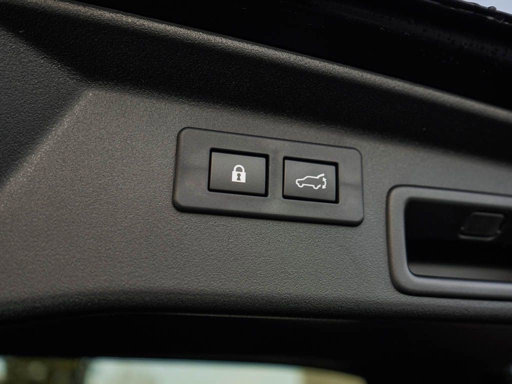 New 2026 Subaru Outback Limited XT AWD/4WD image 9