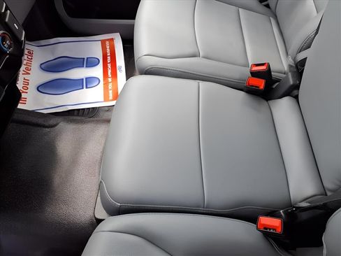 New 2025 Ford F550 4x4 Regular Cab Super Duty image 13