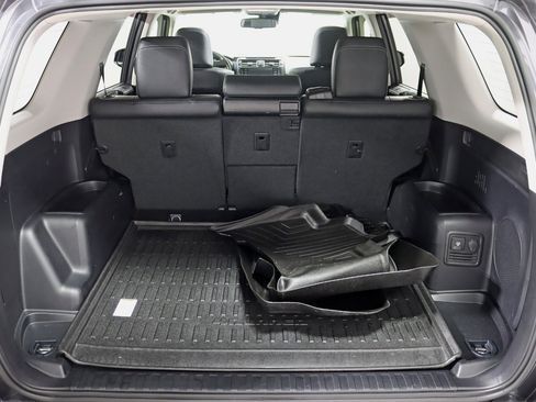 Used 2020 Toyota 4Runner Nightshade image 37