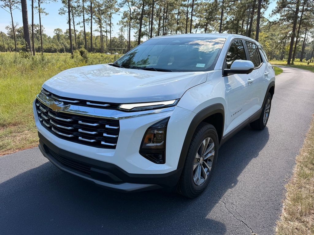 New 2027 Chevrolet Equinox LT w/ Safety and Technology Package FWD image 1