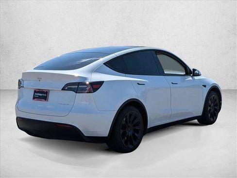 Used 2020 Tesla Model Y Long Range AWD/4WD image 5
