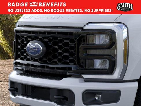 New 2026 Ford F250 XL w/ STX Appearance Package AWD/4WD image 18