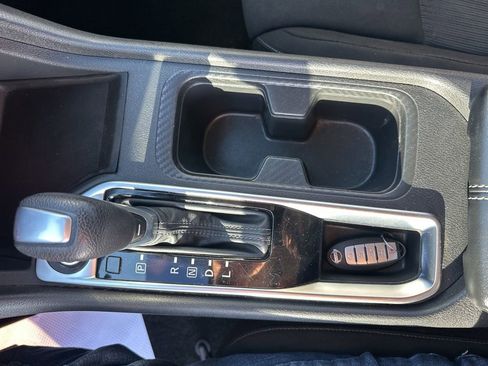 Used 2021 Nissan Sentra SV image 26