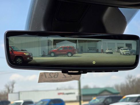 New 2026 Jeep Grand Cherokee L Limited image 32