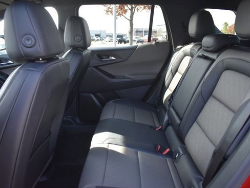 New 2026 Chevrolet Equinox LT w/ Convenience Package II image 15