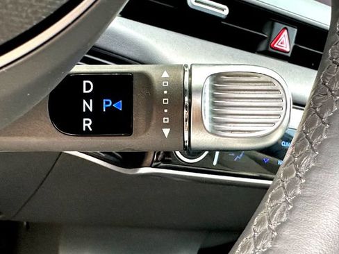 Used 2022 Hyundai Ioniq 5 Limited AWD/4WD image 45
