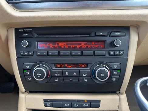 Used 2015 BMW X1 xDrive28i image 21