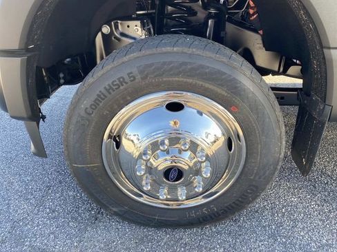 New 2026 Ford F550 4x4 SuperCab Super Duty image 7