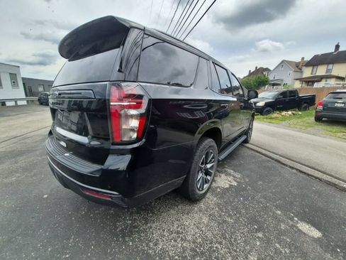 Used 2023 Chevrolet Tahoe Z71 w/ Luxury Package AWD/4WD image 7