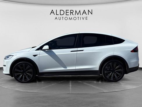 Used 2022 Tesla Model X Plaid AWD/4WD image 2