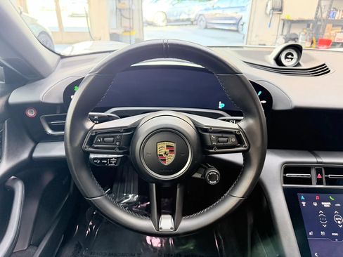 Used 2021 Porsche Taycan 4S AWD/4WD image 19