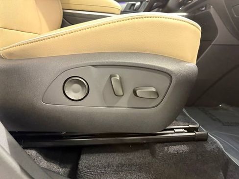 New 2026 Buick Enclave Preferred image 33