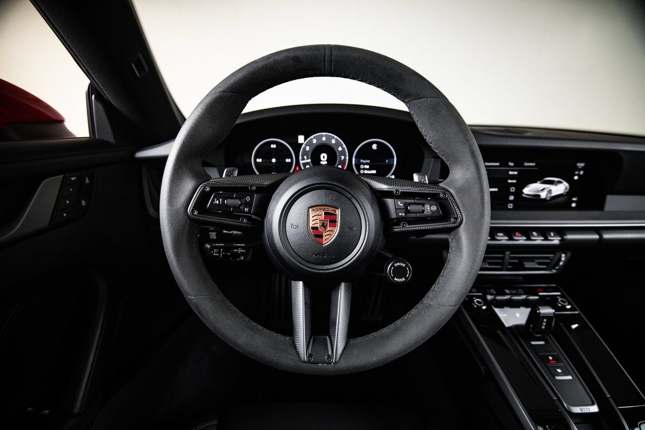 Certified 2025 Porsche 911 Carrera S RWD image 26