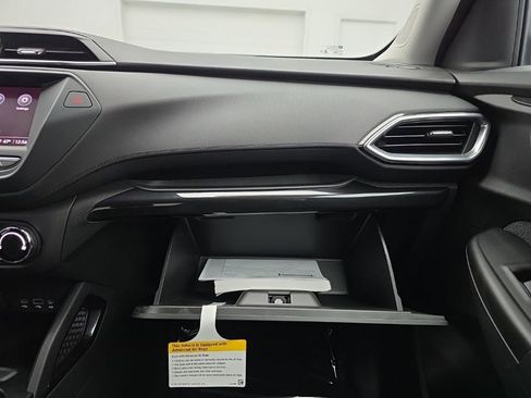 Certified 2023 Chevrolet TrailBlazer LT image 39