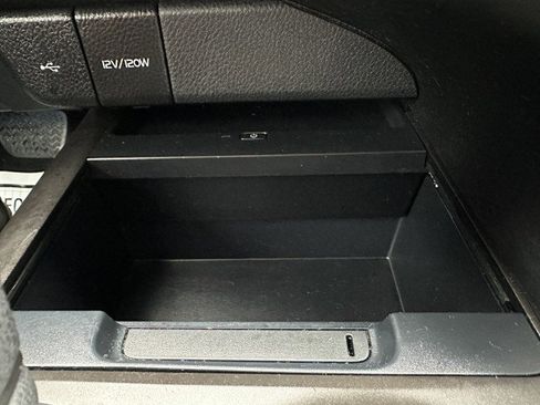 Used 2023 Toyota Camry XSE image 29