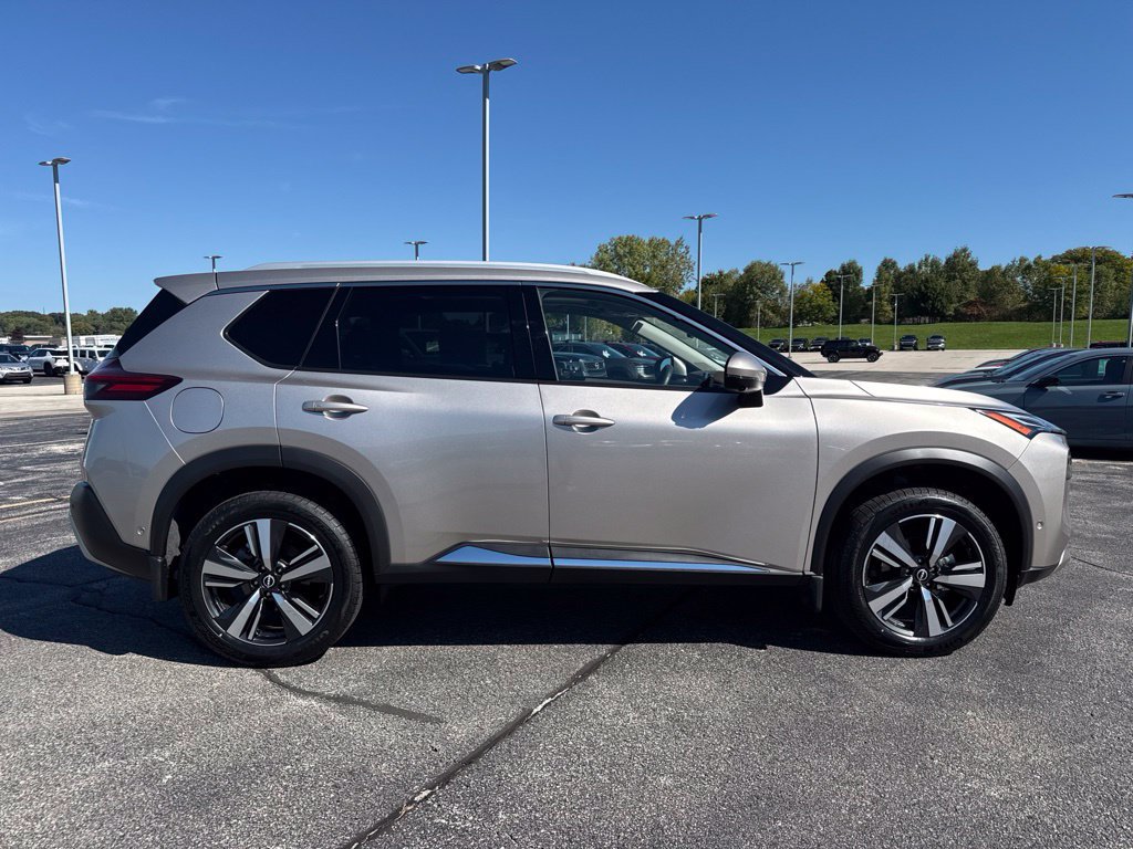 Certified 2023 Nissan Rogue Platinum w/ Platinum Premium Package AWD/4WD image 20