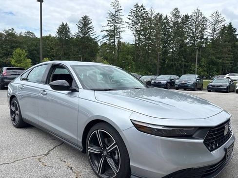 Used 2026 Honda Accord SE image 10