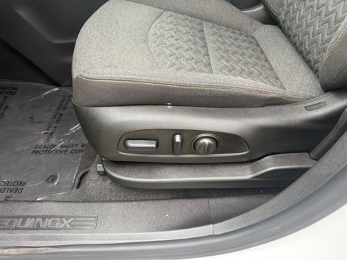 Used 2024 Chevrolet Equinox LT AWD/4WD image 22