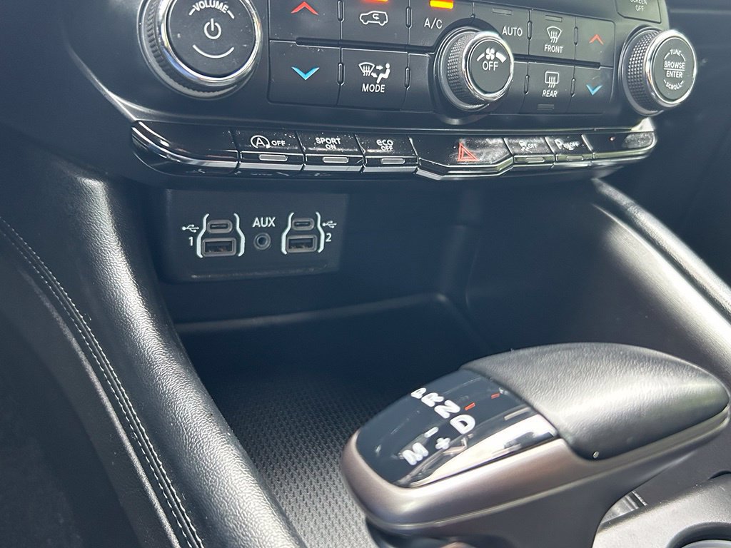 Used 2022 Dodge Durango SXT w/ Blacktop Package RWD image 20