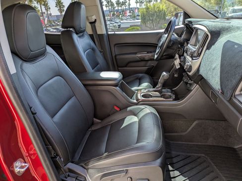 Used 2015 GMC Canyon SLT w/ Driver Alert Package AWD/4WD image 27