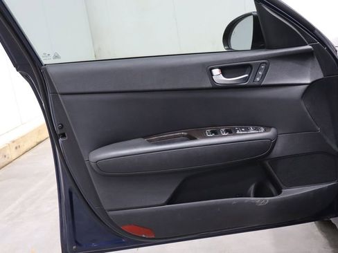 Used 2018 Kia Optima EX image 16