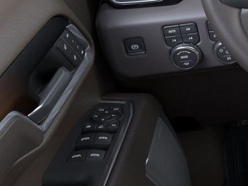 Used 2024 GMC Sierra 2500 Denali w/ Denali Reserve Package image 90