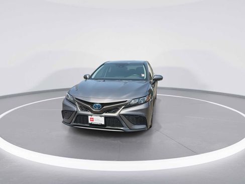 Certified 2024 Toyota Camry SE w/ Cold Weather Package FWD image 3